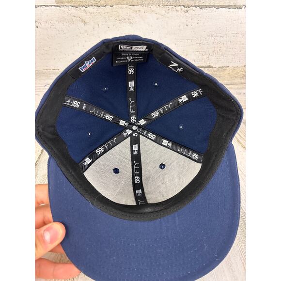 New Era 59Fifty Tennessee Titans Fitted Hat 7 1/8 Blue NFL Football Cap NEW - Picture 4 of 6